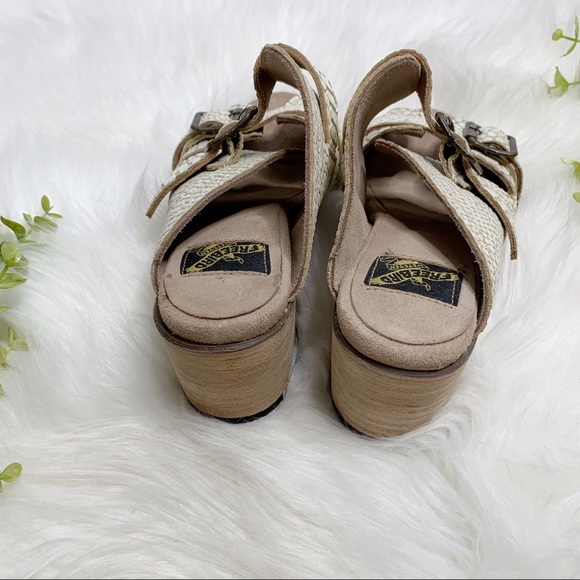 asics womens 9.5 wide